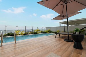 Apartment | 2 bedrooms, Internet - w Impressive 2BR With Balcony in Miraflores (Lima)