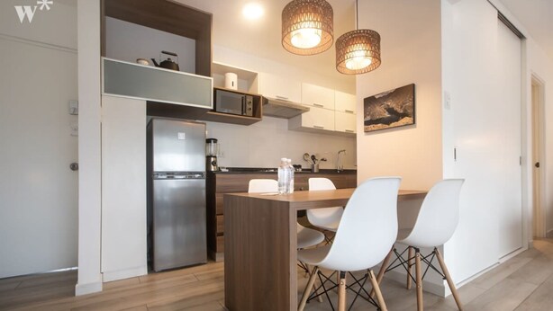 House - w Enlightening 1BR in Miraflores (Lima)