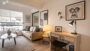 House - w Enlightening 1BR in Miraflores (Lima)