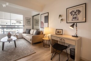 House | 1 bedroom, Internet - w Enlightening 1BR in Miraflores (Lima)