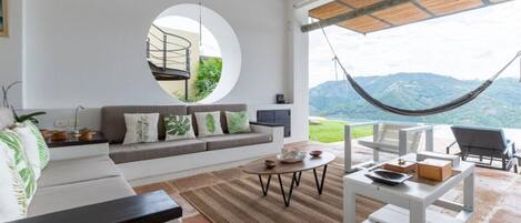 Apartment | 4 bedrooms, Internet