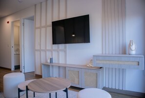 Apartment | 2 bedrooms, Internet - w Amazing 2BR w Balcony in San Isidro (Lima)