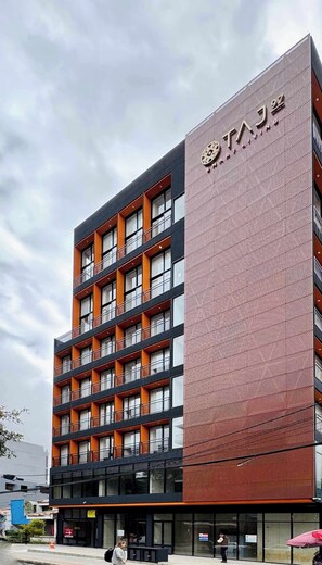 Apartment | 1 bedroom, Internet - w Premium Loft w Balcony in Bogota (Bogotá)