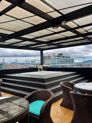 Apartment | 1 bedroom, Internet - w Premium Loft w Balcony in Bogota (Bogotá)