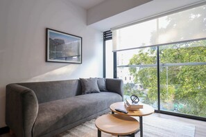 Apartment | 1 bedroom - w Stylish 1BR w Balcony in San Isidro (Lima)