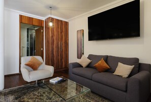 Apartment | 4 bedrooms - w Inviting 4BR in Condesa (Mexico City)