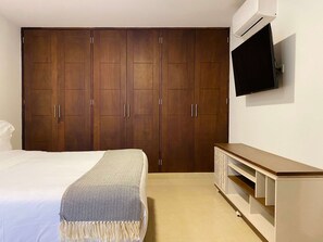 House | 2 bedrooms, Internet - w Breathtaking 2BR w AC in Cartagena (Cartagena)