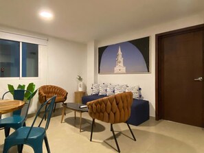 Apartamento | 2 dormitorios y Internet