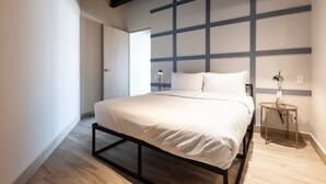 Unclassified image, 2 of 39, button - w Cozy 2BR w Balcony Near Polanco (Mexico City)