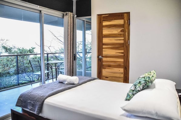 9 Schlafzimmer, Bügeleisen/Bügelbrett, kostenloses WLAN, Bettwäsche