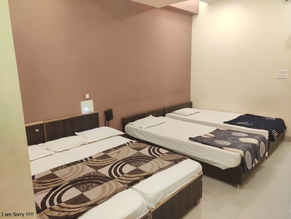 Deluxe Room, City View