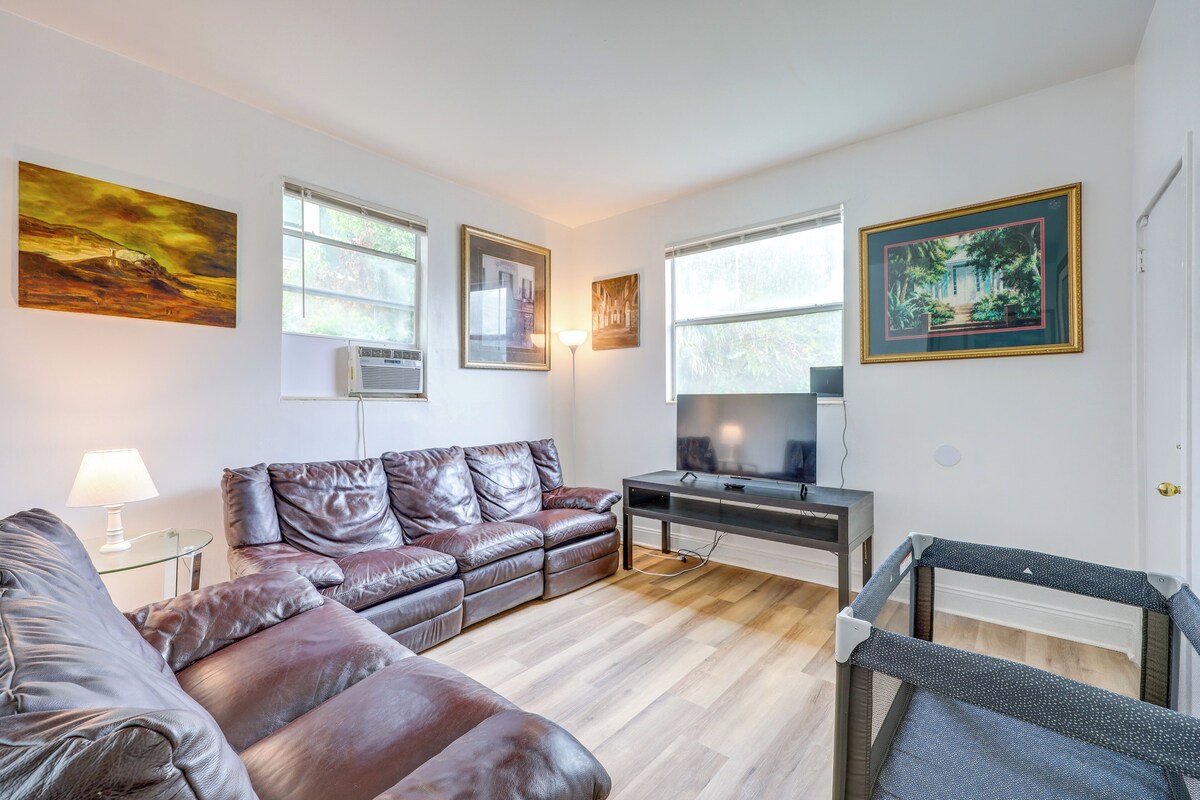 Walk to Food & Art: Condo in Historic Riverside