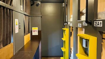 Shared Dormitory, Mixed Dorm