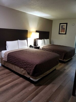 Double Room, Smoking | Desk, blackout curtains, iron/ironing board, free WiFi