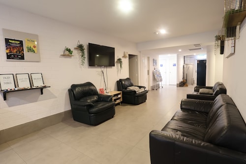 Quokka Backpackers Hostel Perth - note - Valid passport required to check in