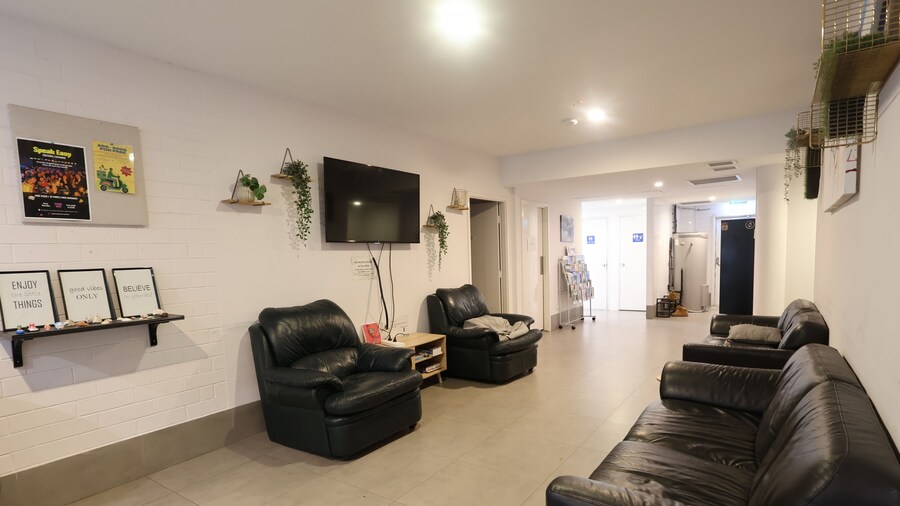Quokka Backpackers Hostel Perth - note - Valid passport required to check in