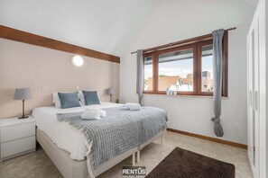 2 chambres, bureau, Wi-Fi, draps fournis