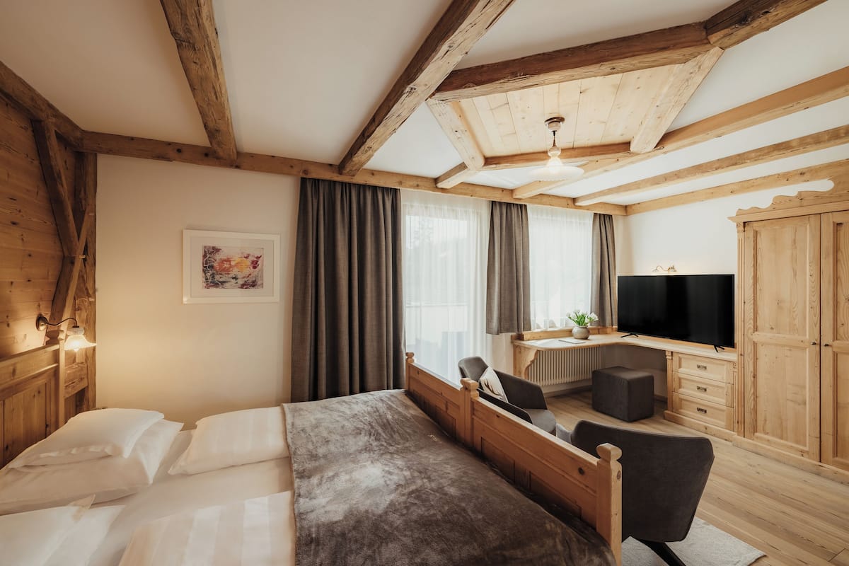 Minibar, caja de seguridad en la habitación y sistema de insonorización
