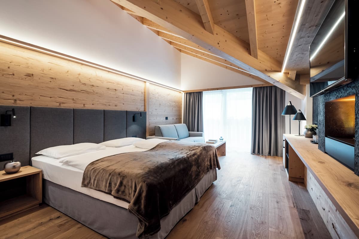 Minibar, caja de seguridad en la habitación y sistema de insonorización