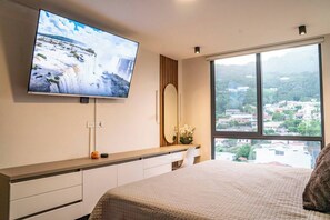 3 bedrooms, WiFi