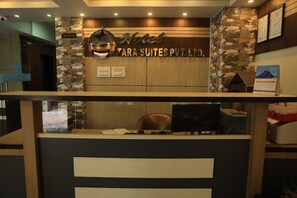 Reception - Hotel Tara Suites (Kathmandu)