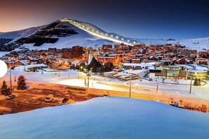 Snow and ski sports