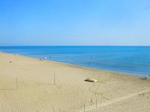 Beach - Casa Libezia A: A welcoming apartment located right on the beach, with Free WI-FI. (Augusta)