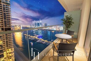 Apartment, Balcony, Sea View | Balcony - LUX The Marina Vista Beachfront Suite 5 (Dubai)