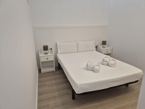 2 chambres, fer et planche à repasser, accès Internet