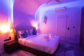 3 camere, una scrivania, Wi-Fi