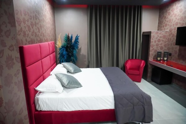 تجهيزات عازلة للصوت وواي فاي مجانًا