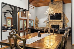 Dining - Tampa Oasis | Private Pool + Sauna | Sleeps 14 (Temple Terrace)