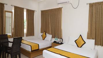 Family Room, Hill View