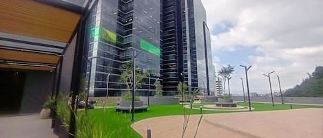 Executive Apartment | Property grounds