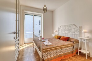 1 bedroom, iron/ironing board, bed sheets - Casa Irene Sanremo Centro Casino (Sanremo)