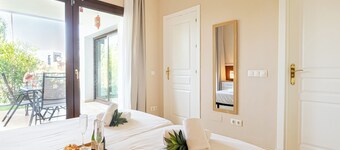Mijas Golf 1-bedr, Terrace & Shared Pool