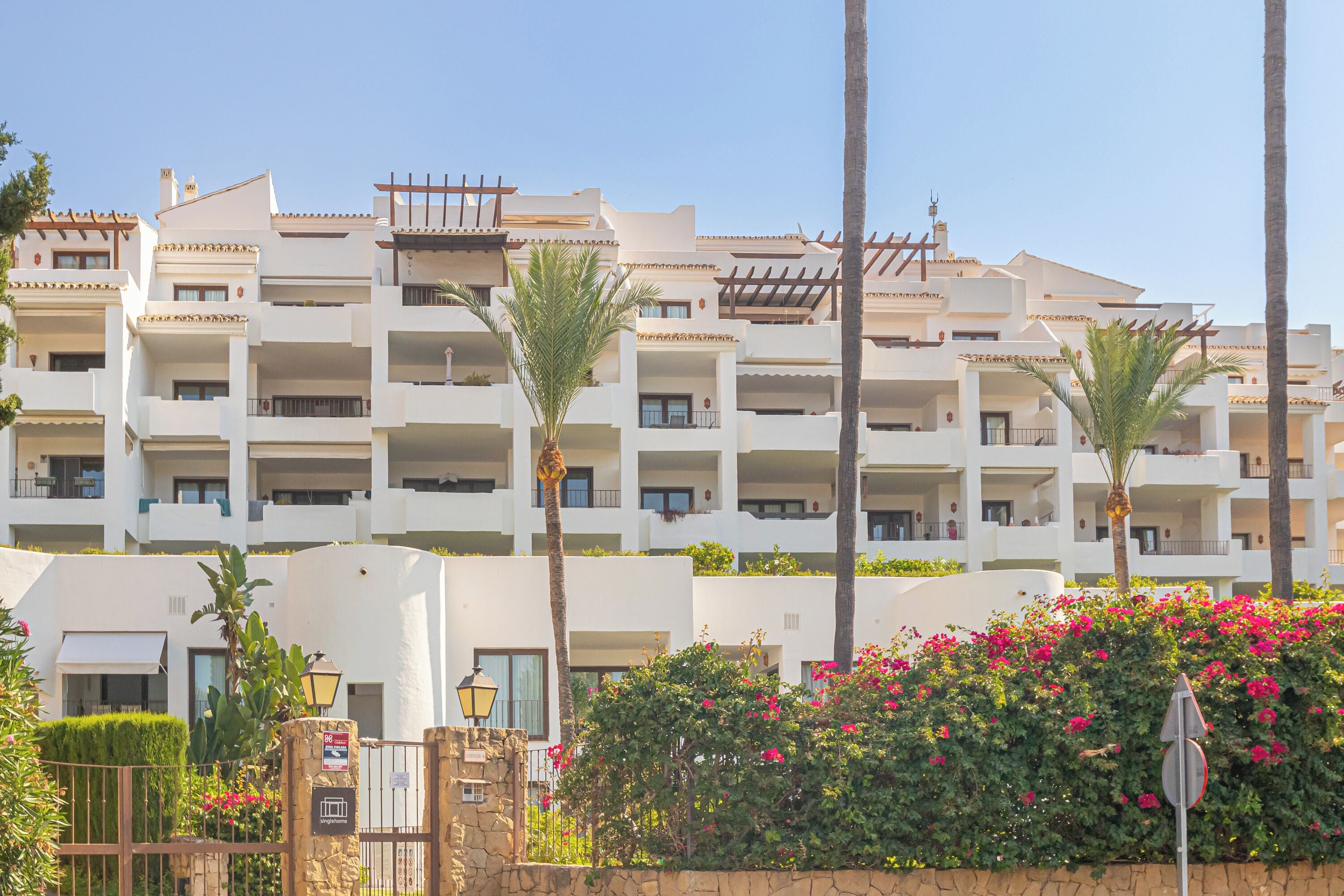 Departamento familiar, varias habitaciones, junto a la montaña (Mijas Golf 1-Bedr, Terrace & shared) | Exterior