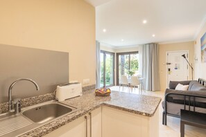 Family Apartment, Multiple Bedrooms, Mountainside (Mijas Golf 1-Bedr, Terrace & shared) | Interior - Mijas Golf 1-bedr, Terrace & Shared Pool (Mijas)