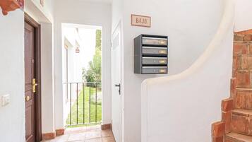 Apartament familiar, 1 dormitori, microones (Mijas Golf 1-Bedr, Terrace & shared) | Interior