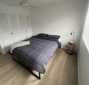 Apartment, 2 Bedrooms, Balcony, Beachside | Free WiFi