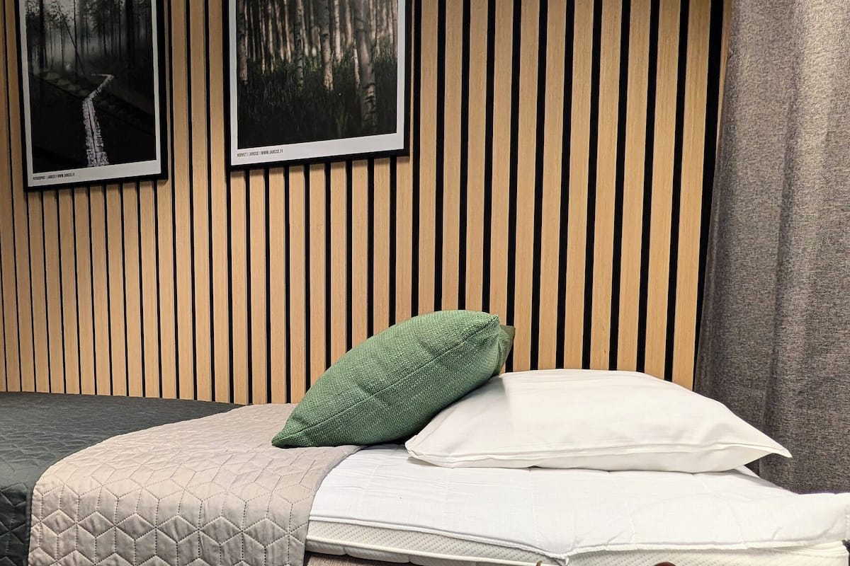 Standard Double Room | Desk, laptop workspace, blackout curtains, soundproofing