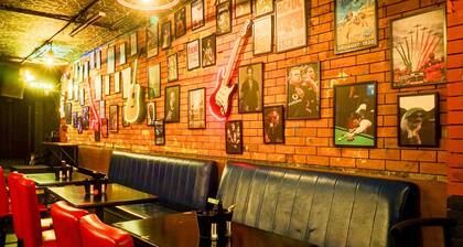 Townhouse Oak Viman Nagar Hotel Cilantro