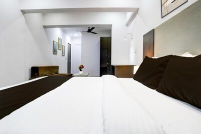 Super Hotel O Four Bungalow