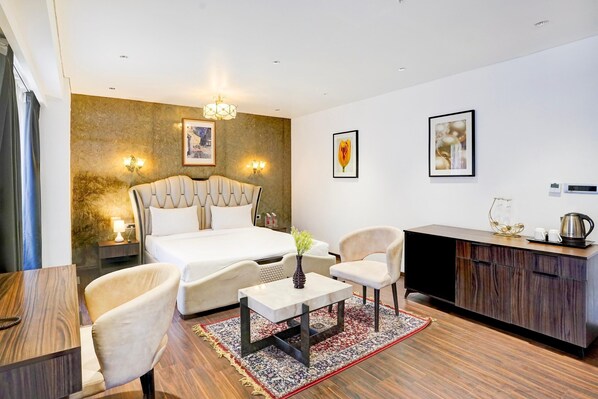 1 bedroom - Palette Magarpatta City (Pune)