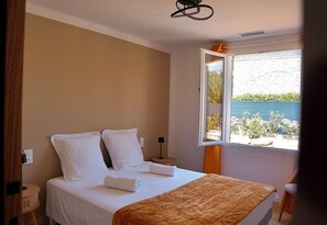 3 Schlafzimmer, Bügeleisen/Bügelbrett, WLAN, Bettwäsche
