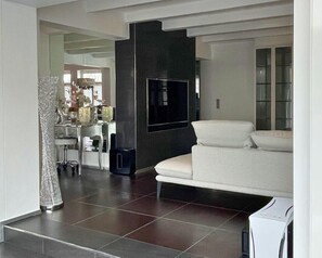 Apartment | Living room