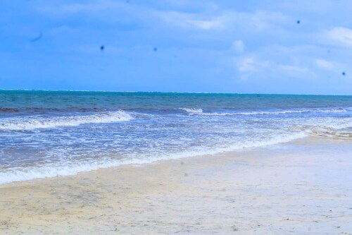 Bahari Moja, 1-bedroom apartment in Mombasa Nyali with AC and Swimming pool