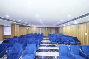 Business centre - Hotel Shree Khodiyar By Rangoli Udaipur (Udaipur)