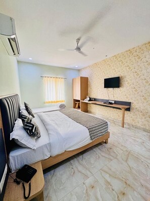 Chambre Exécutive | Bureau, espace de travail pour ordinateur portable, Wi-Fi gratuit