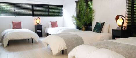 House, 2 Bedrooms, Kitchen, Partial Ocean View | Free cribs/infant beds, free WiFi, bed sheets